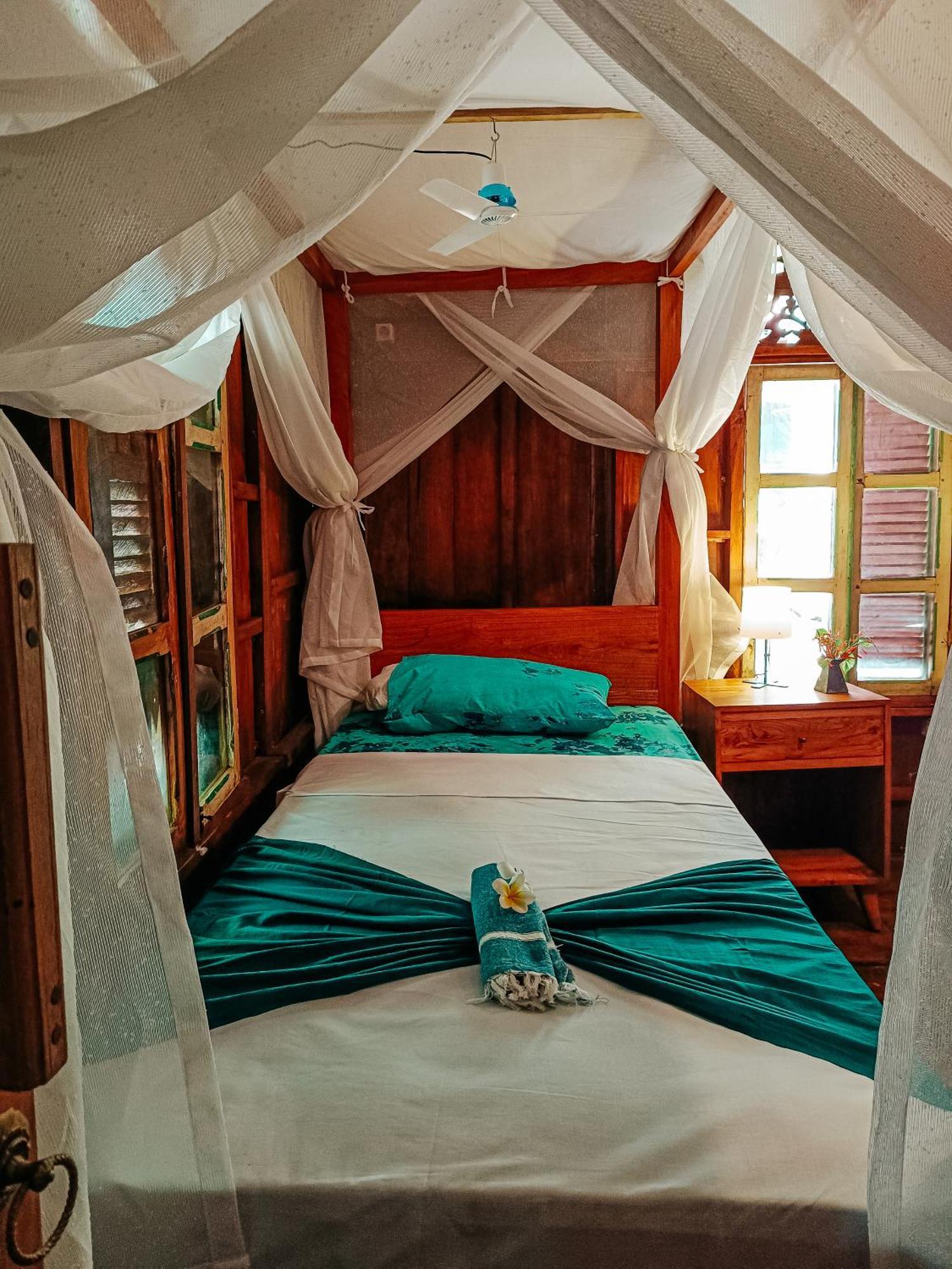 Alaya Ecolodge Pemuteran Eksteriør bilde